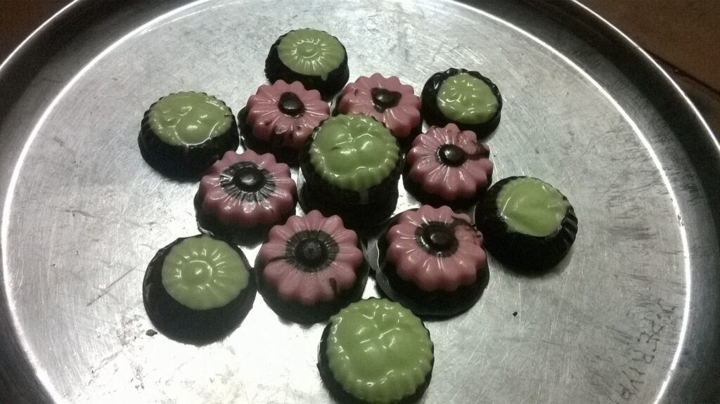 Flower choolates rich colour on the top dark chocolate